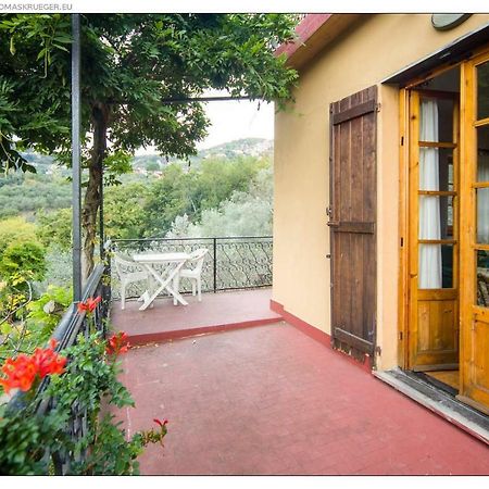 Rifugio Valentina Villa Uscio Eksteriør bilde